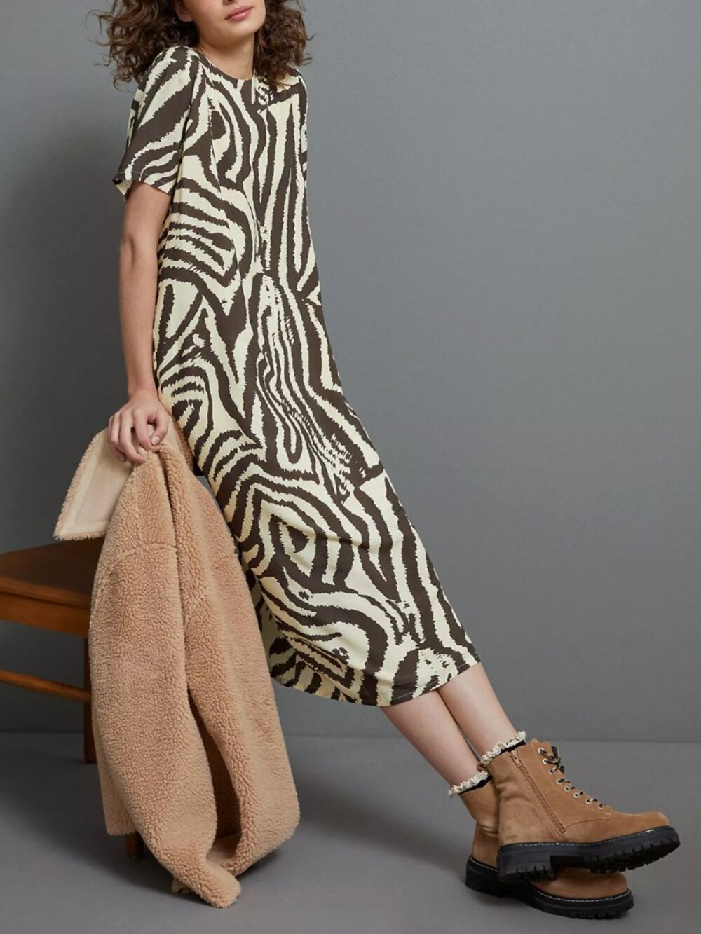 COREY LYNN CALTER‎ x ANTHROPOLOGIE Zebra Maxi Tee Midi Shirt Dress